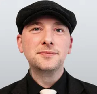 ▲《大纪元时报》前记者安德鲁·索恩布鲁克